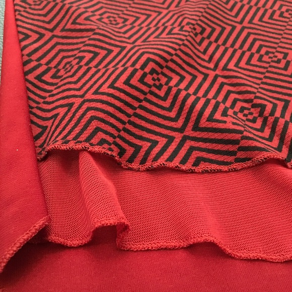 Red Top with Black print - Picture 4 of 5